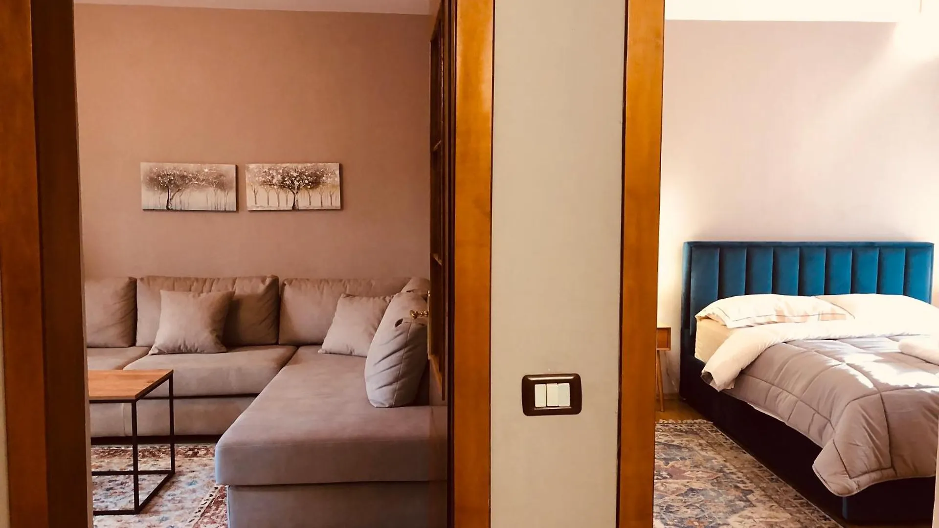 Qemal Stafa Apartment Tirana 0*,